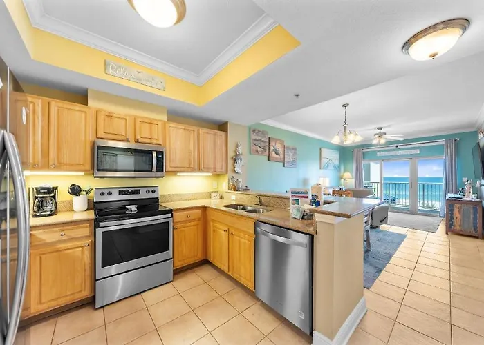 Apartment Crystal Tower 606 By Youngs Suncoast